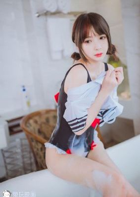 她在丈夫面被耍了中文2_4K全集免费观看