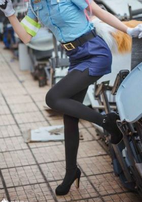 玩熟女自拍_BD英语免费观看